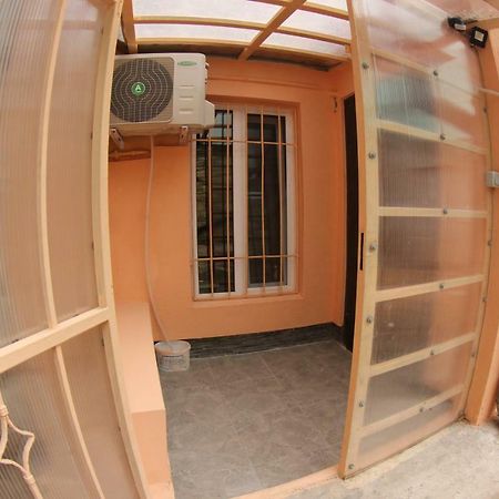 Apartment On Gimnazycheskaya Odessa Exterior photo